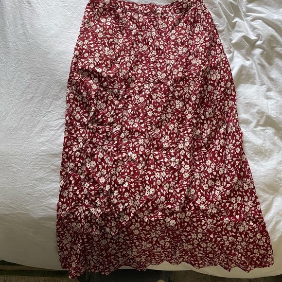 NWOT Reformation Betty Skirt - Picture 2 of 3